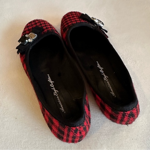 Y2K American Eagle AEO Red and Black Houndstooth Plaid Ballet Flats Size 7 - Picture 4 of 8